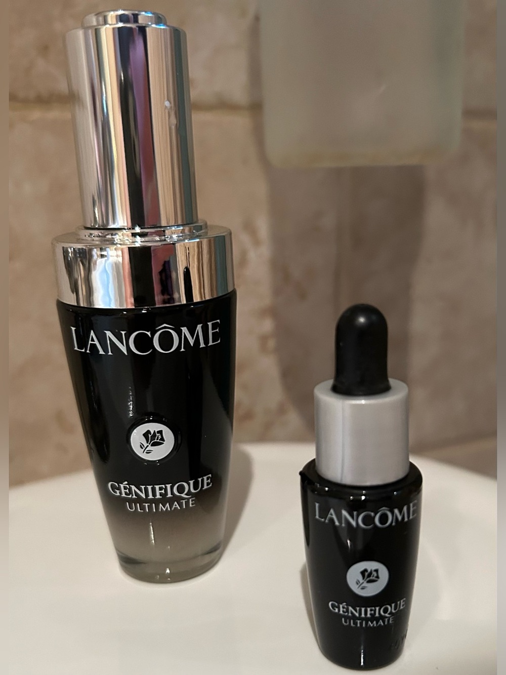 Lancome Génifique Ultimate Serum with Travel Case